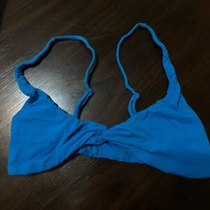 SKIMS Twist Front Bralette in Mykonos